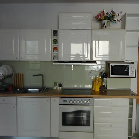 Appartement In Kavatsi *