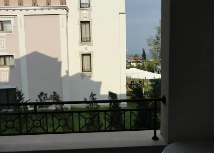 Apartment In Kavatsi Sozopol